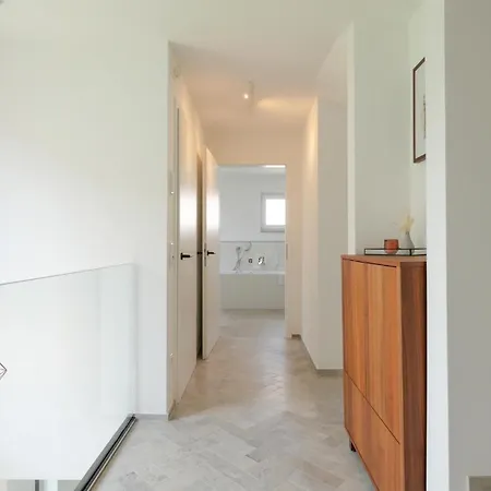 Eleganter Neubau-luxus In Paderborn&stilvoller Rückzugsort Für Bis Zu 9 Gäste Сasa de vacaciones