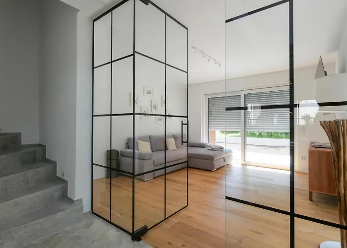 Eleganter Neubau-luxus In & Stilvoller Rueckzugsort Fuer Bis Zu 9 Gaeste Feriehus *