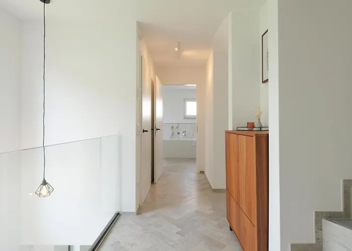 Eleganter Neubau-luxus In & Stilvoller Rueckzugsort Fuer Bis Zu 9 Gaeste Feriehus