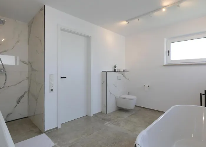 Feriehus Eleganter Neubau-luxus In & Stilvoller Rueckzugsort Fuer Bis Zu 9 Gaeste